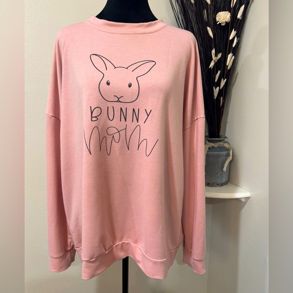 amazon off brand Tops - Cozy "Bunny Mom" Pink Sweatshirt - size 2XL Perfect for Animal Lovers